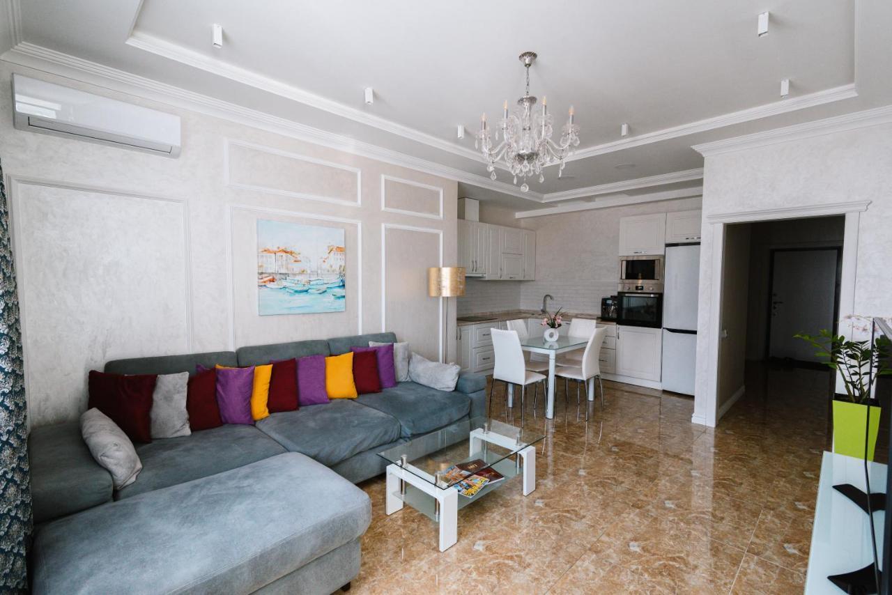 Luxury For Business & Pleasure Royal 1 Apartment Kiev Luaran gambar